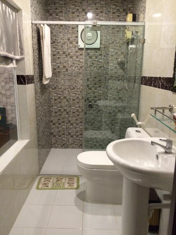 Phu Qui Hotel Soc Trang Bagian luar foto