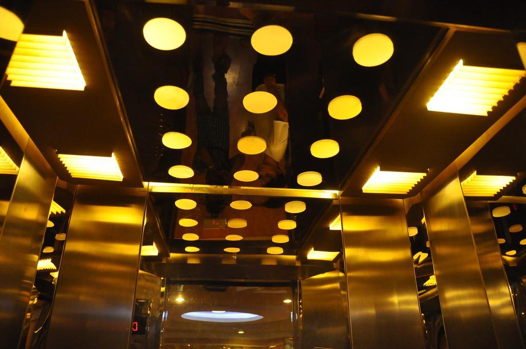 Phu Qui Hotel Soc Trang Bagian luar foto