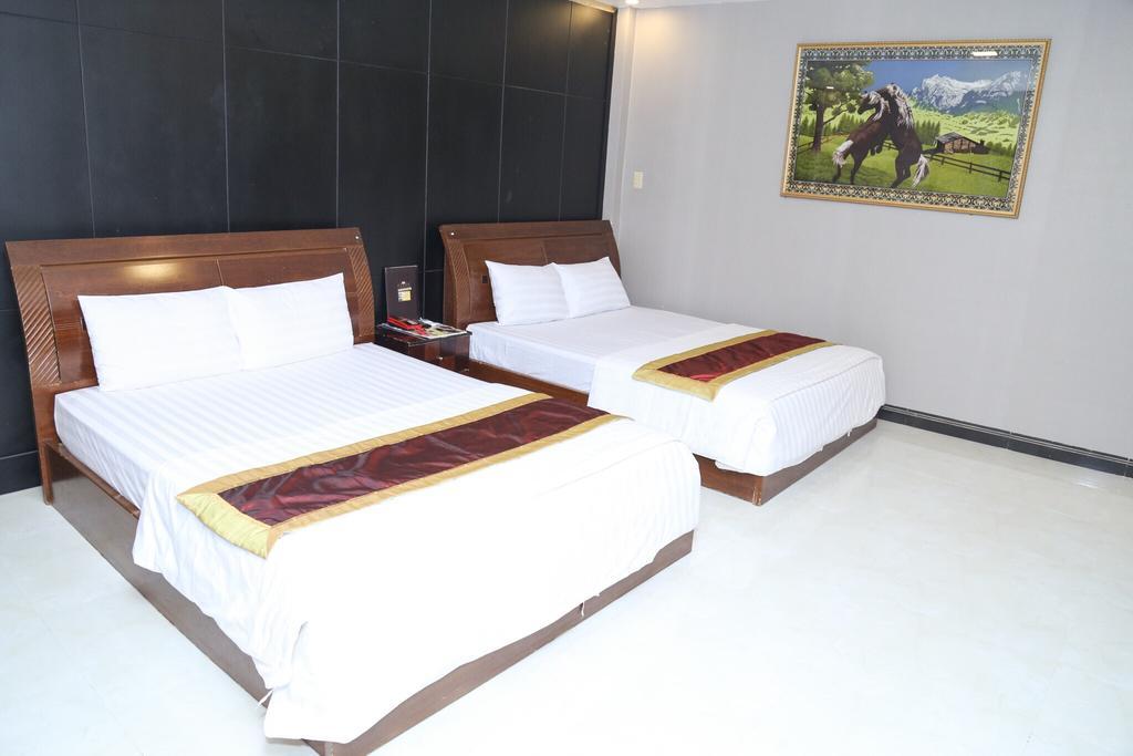 Phu Qui Hotel Soc Trang Bagian luar foto